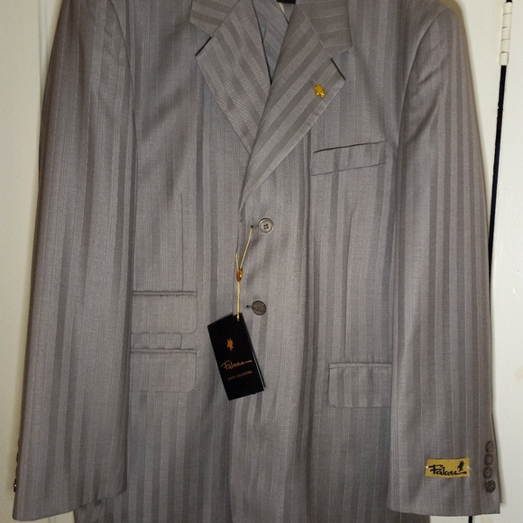 Falcone 3 piece suit - Picture 4 of 6